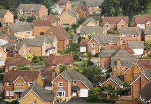 مؤشر أسعار المنازل في بريطانيا عند أدنى مستوى في 6 أعوام