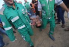 Dozens injured in 33rd week of Gaza protests