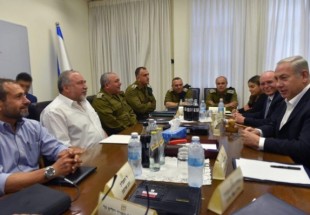 عسكر إسرائيل يدفع الاتهامات: الحرب ليست لعبة