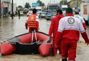اغاثة اكثر من 300 شخص في السيول التي اجتاحت 11 محافظة ايرانية
