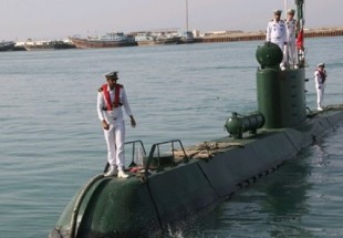 غواصتان من طراز غدير تنضمان لاسطول القوة البحرية الايرانية