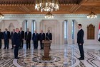 الرئيس الأسد يترأس اجتماعا للحكومة بعد أداء الوزراء الجدد اليمين الدستورية