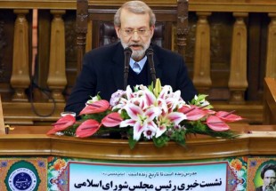 لاريجاني: دعوة اميركا للتفاوض مع ايران مجرد خدعة
