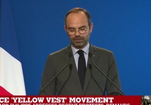 نخست‌وزیر فرانسه تعلیق 6ماهه افزایش مالیات بر سوخت را اعلام کرد