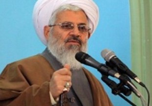 عزت جمهوری اسلامی در مقاومت مقابل دشمنان است