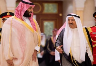 الكشف عن تفاصيل الزيارة الكويتية السرية للسعودية وتدخل أمريكا في حل الخلاف
