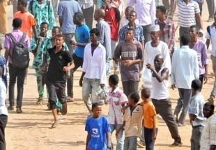 مئات الطلبة يتظاهرون في السودان احتجاجا على الغلاء