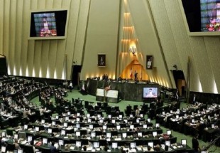 البرلمان الايراني يدرس مشروع قانون معاقبة الاساءة للاديان