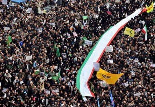 حماسه دشمن‌شکن 9 دی یکی از فرازهای انقلاب اسلامی است