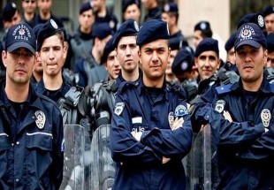 بازداشت بیش از 30 مظنون به ارتباط با کودتا در ترکیه