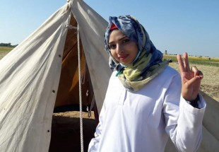 "نيويورك تايمز": "إسرائيل" تعمدت في استشهاد المسعفة رزان النجار بغزة