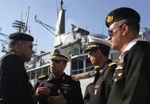 دورية "السلام و الصداقة "البحرية الباكستانية  تصل الى بندرعباس جنوب ايران