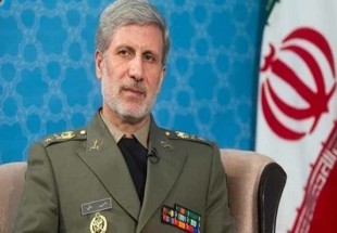 وزیر دفاع: نقش مهم دانشگاه‌ها در جایگاه ممتاز ایران /ظرفیت دانشگاه‌ها، توان پاسخگویی به همه نیازهای بخش دفاع را دارد