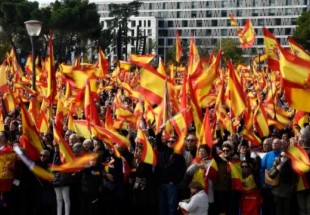 منظمة "منافقي خلق" مولت حزب متطرف في اسبانيا