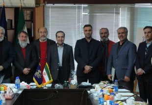 بازدید حسین انتظامی از ستاد برگزاری جشنواره فیلم فجر