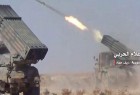 الجيش السوري  يوجه ضربات صاروخية مكثفة على مواقع التنظيمات الإرهابية في ريف حماة الشمالي