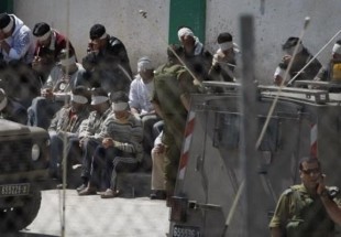 اعتصاب غذای بیش از ۱۲۰۰ اسیر فلسطینی در زندان «عوفر»