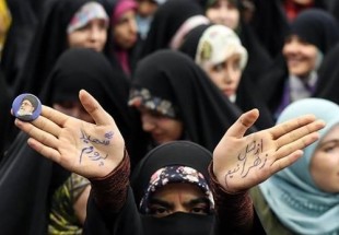 اجتماع «دختران انقلاب» در میدان امام حسین تهران برگزار شد/ حضور خانواده‌ مرضیه هاشمی