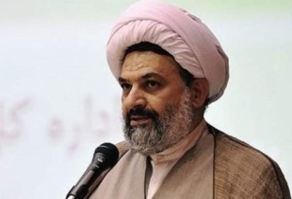 Religious cleric urges people to mark 22nd of Bahman more glorious than ever