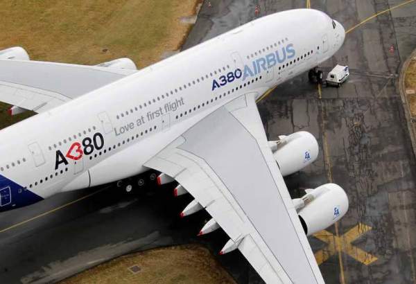 إيرباص تعلن وقف إنتاج أكبر طائرة في العالم
