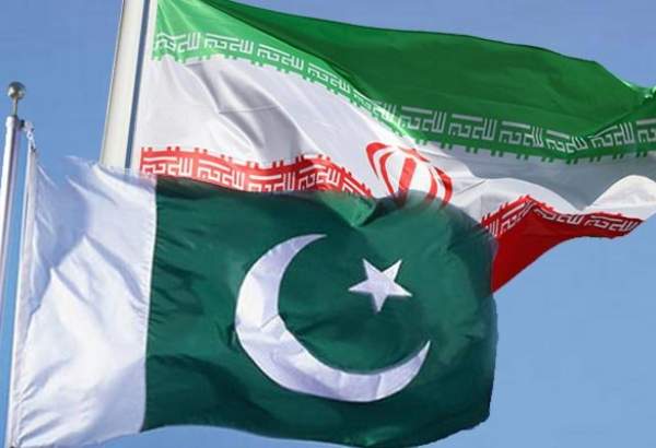 إيران تستدعي سفيرة باكستان لديها