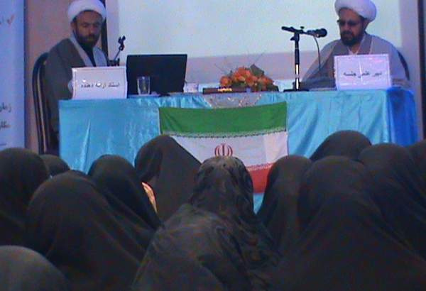 برگزاری کرسی آزاد اندیشی "نظام جمهوری اسلامی؛ کارآمدی یا ناکارآمدی"