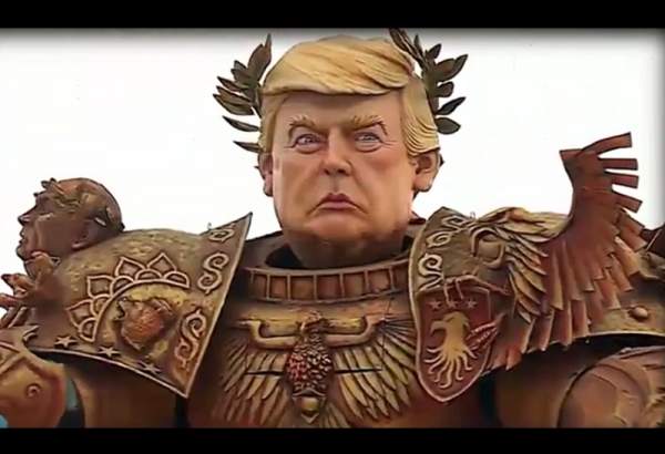 ​تمثال "ترامب المحارب" يجوب الشوارع الإيطالية