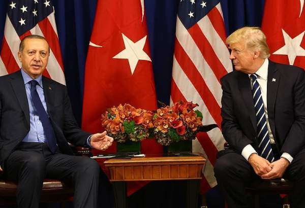 أردوغان وترامب يتفقان على تنفيذ قرار واشنطن الانسحاب من سوريا