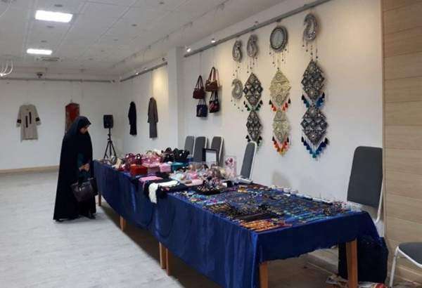 نمایشگاه دائمی صنایع دستی زنان بلوچ  آغاز شد