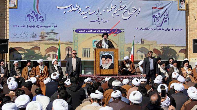 ​آية الله خاتمي: بيان الخطوة الثانية للثورة الاسلامية الصادر من قائد الثورة يمثل خارطة للطريق