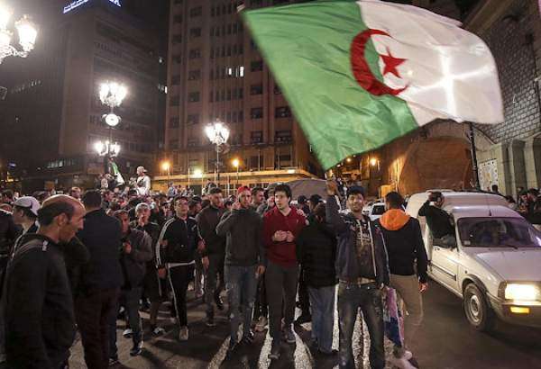 Algerians celebrate Bouteflika withdrawal from election