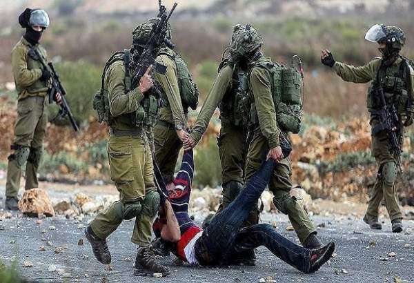 بازداشت ۱۱ فلسطینی در حمله صهیونیست‌ها به کرانه باختری