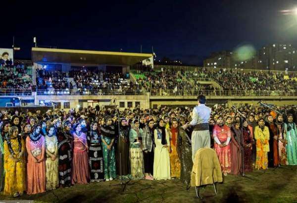 محافظة كردستان تقيم احتفالا شعبيا كبيرا بمناسبة النوروز