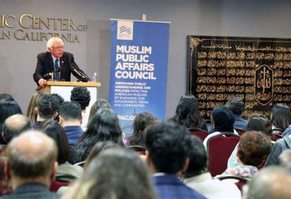 Sanders speaks at US mosque in the wake of deadly terrorist attack in New Zealand