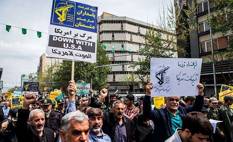 مسيرات حاشدة دعماً لحرس الثورة الاسلامية: أمريكا مصداق لإرهاب الدولة
