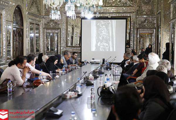 نشست تخصصی عکاسی جنگ در کاخ گلستان برگزار شد