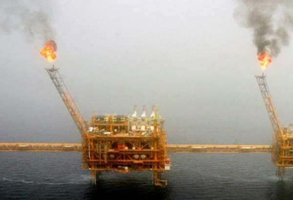 گاردین: تحریم نفت ایران برای کسب وکارهای آمریکا‌یی هزینه‌بر است