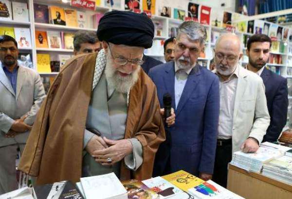 Supreme Leader visits Tehran Int’l book fair 2019