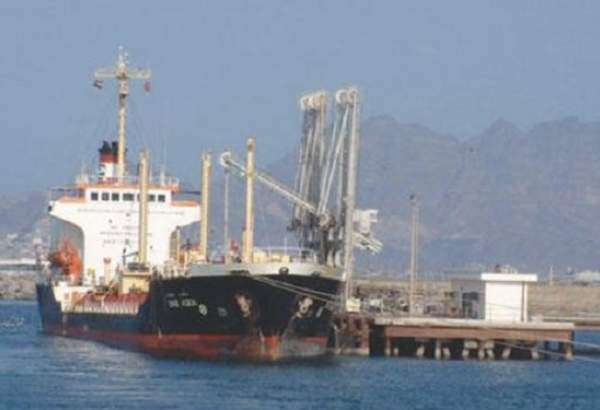 «الحوثی» خواستار وضع مکانیزمی برای فروش نفت یمن شد