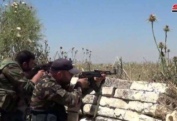 الجيش السوري  يدمر بضربات مدفعية وصاروخية أوكاراً للإرهابيين  بريفي حماة وإدلب
