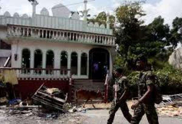 سری لنکا میں فیس بک پوسٹ سے شروع ہونے والے فسادات میں شدت