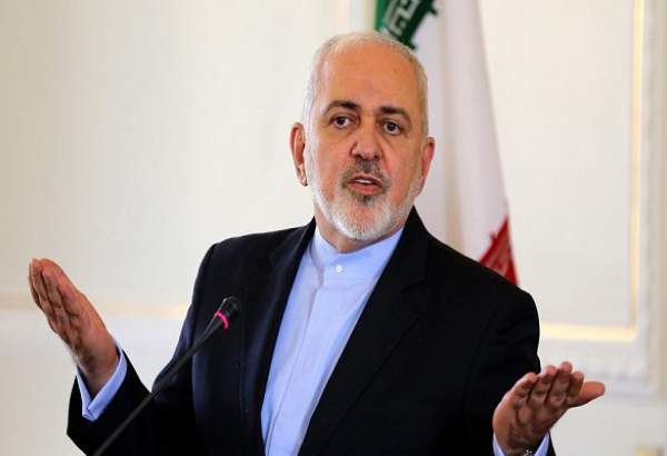 ظریف احتمال تماس تلفنی با وزیر خارجه آمریکا را رد کرد