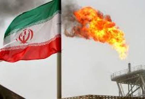 امریکہ نے ایران کی پیٹرو کیمیکل صنعت پر نئی پابندیاں عائد کر دیں