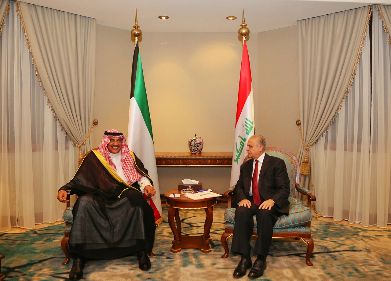وزير الخارجية العراقي يبحث مع نظيره الكويتي سبل تهدئة الاوضاع في المنطقة