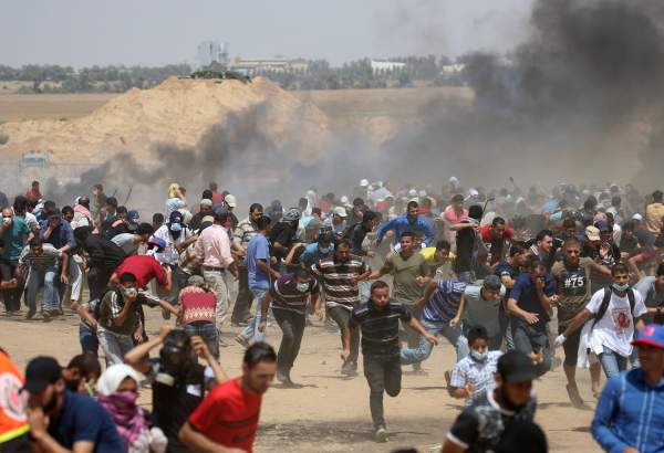 70 Palestinians injured amid Gaza border clashes with Israeli forces