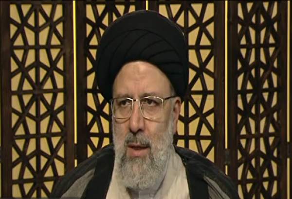رئيس السلطة القضائية: العدو يشعر بالعجز امام مقاومة الشعب الايراني