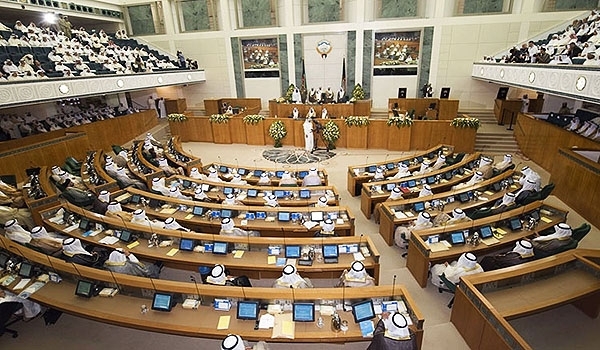 مجلس الأمة الكويتي يدعو لمقاطعة "ورشة البحرين"