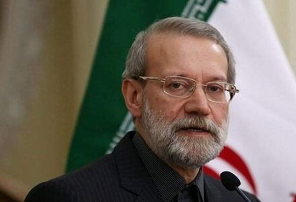 لاریجانی قانون موافقتنامه تشکیل منطقه آزاد ایران و اورآسیا را ابلاغ کرد