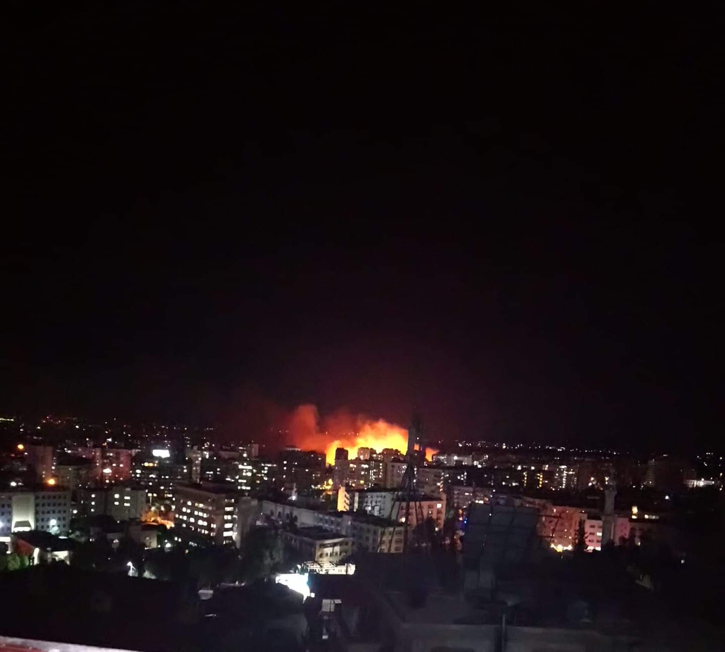 حريق ضخم فجر الخميس في جنوب دمشق