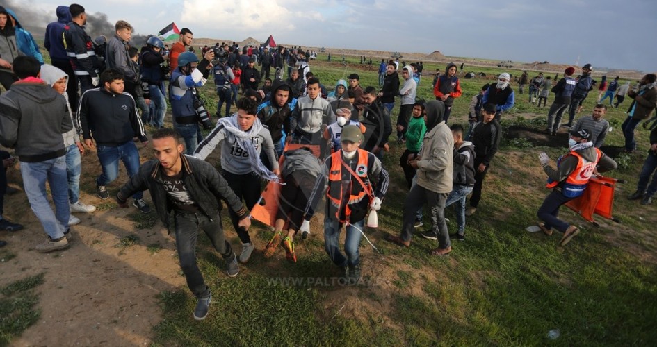 55 اصابة باستهداف الاحتلال لمسيرات العودة شرق قطاع غزة